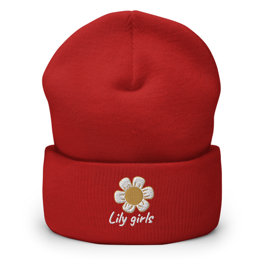 Gorro de lana con margarita bordada. Diseño Lily Girls